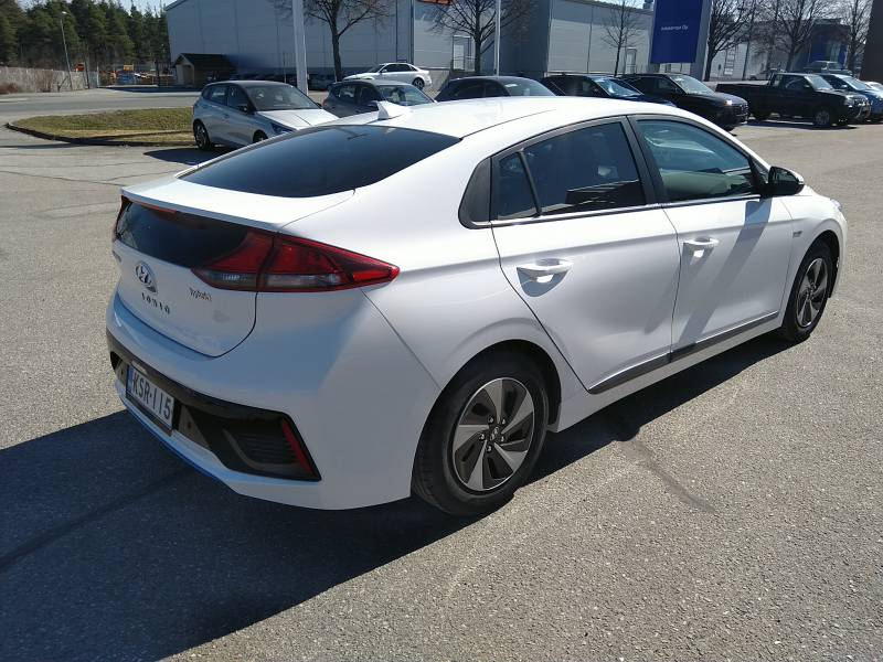 Hyundai Ioniq