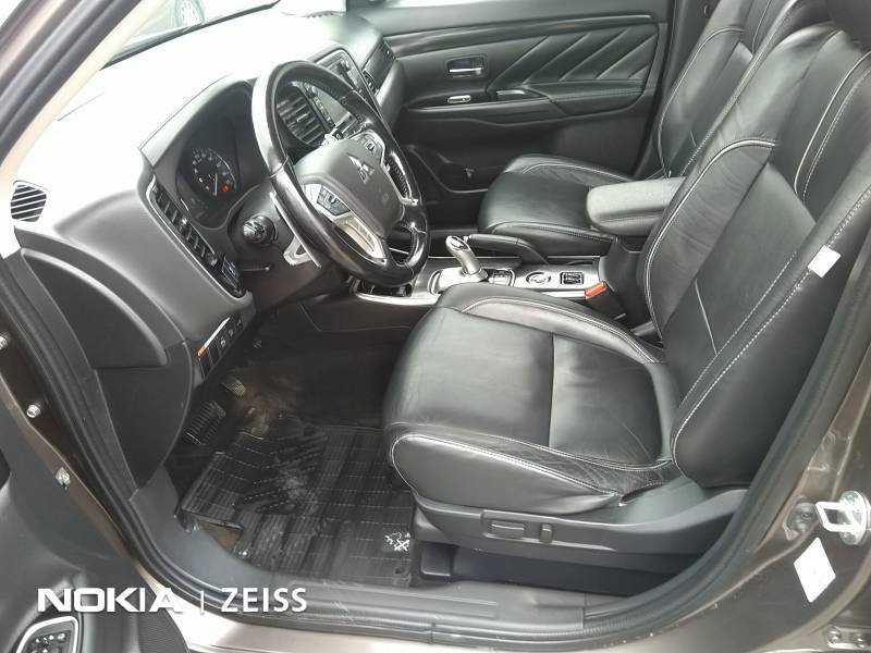 Mitsubishi Outlander PHEV