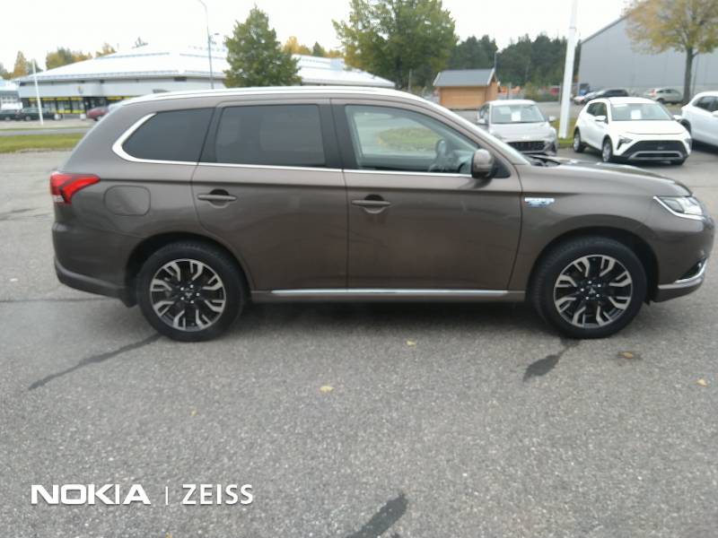 Mitsubishi Outlander PHEV