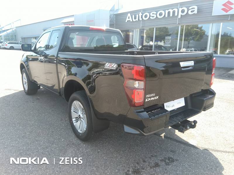 Isuzu D-Max