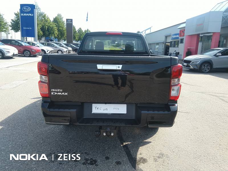 Isuzu D-Max