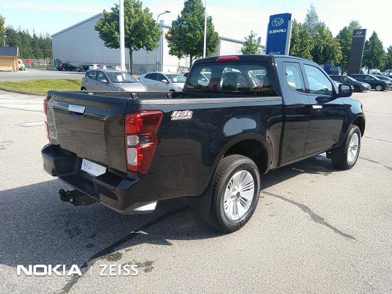 Isuzu D-Max